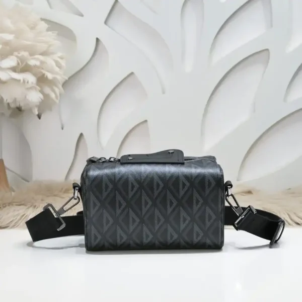 Dior Lingot 22  Diamond Black - Image 5