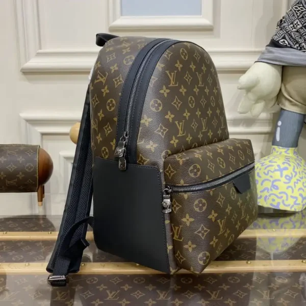 Louis Vuitton Discovery Backpack Brown - Image 4