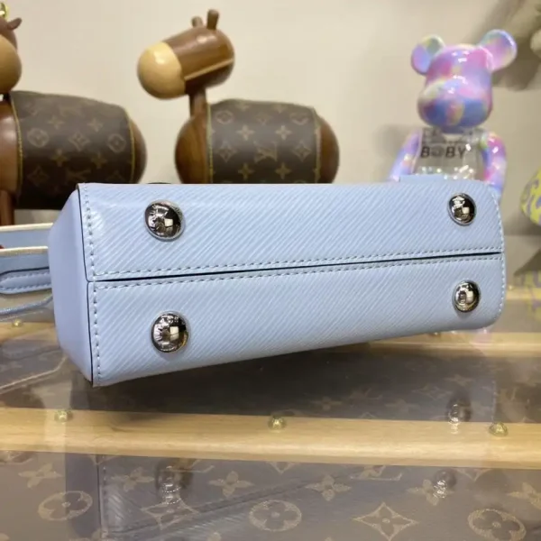 Louis Vuitton Cluny Mini Sky Blue - Image 7
