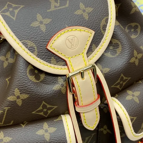Louis Vuitton Excursion - Image 5