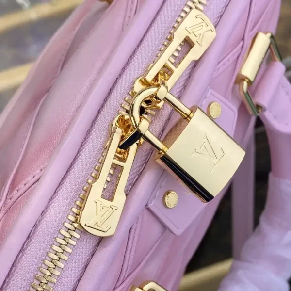 Louis Vuitton Alma BB Pink - Image 4