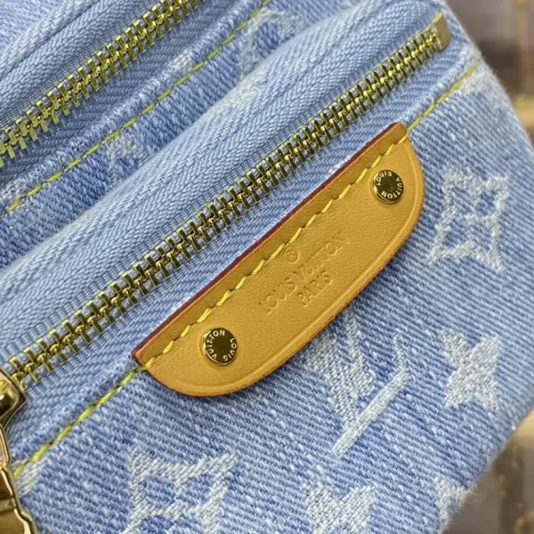 Louis Vuitton Bumbag Mini Denim - Image 6