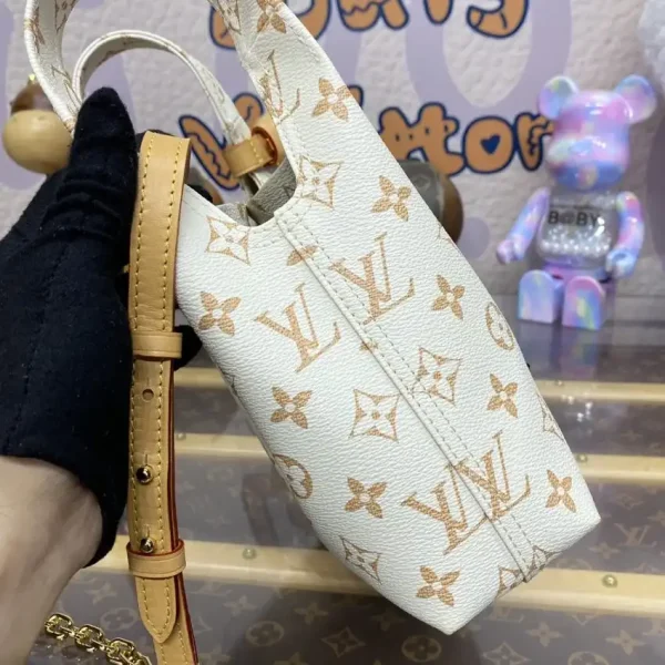 Louis Vuitton Atlantis White - Image 2