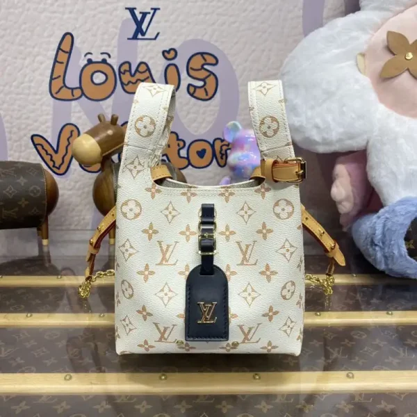 Louis Vuitton Atlantis White