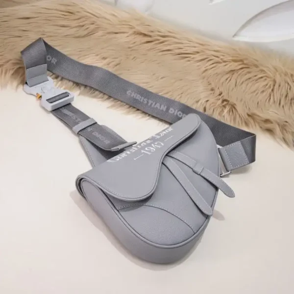 Dior Saddle 1947  Bag - Image 9