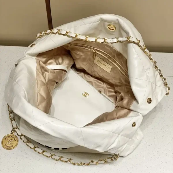 CHANEL 22 Small Handbag White - Image 4