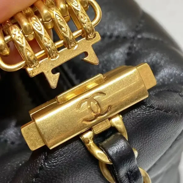 CHANEL 22s Hobo Rhinestone - Image 3