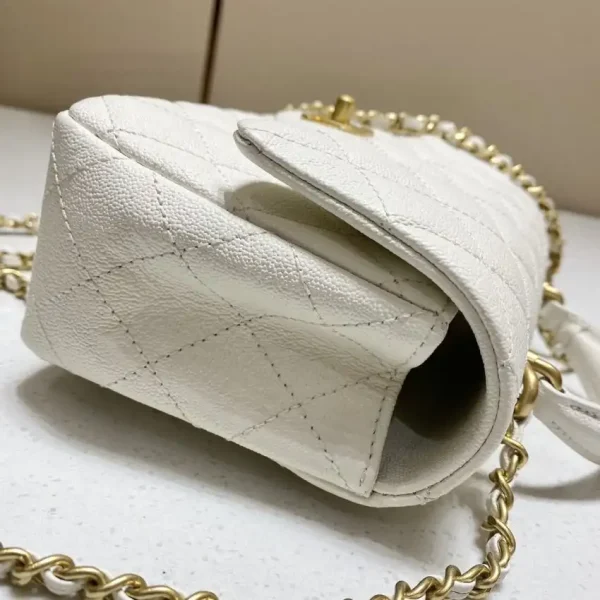 CHANEL CF Handle White - Image 9