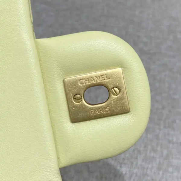 CHANEL Camellia Flap Yellow - Image 8
