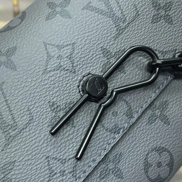 Louis Vuitton Steamer Wearable Wallet Grey - Image 5