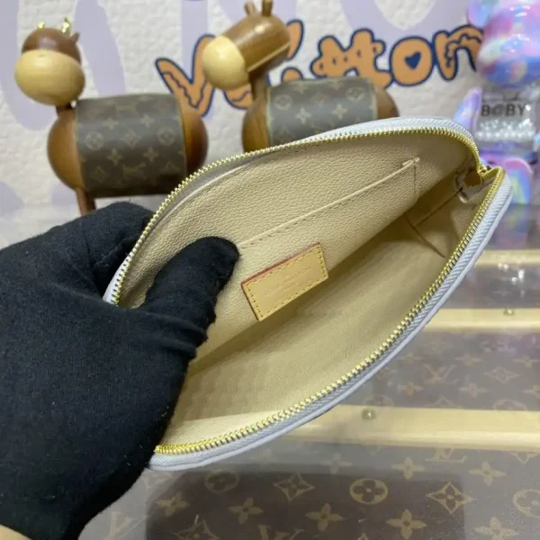 Louis Vuitton Pochette Cosmétique Grey - Image 2
