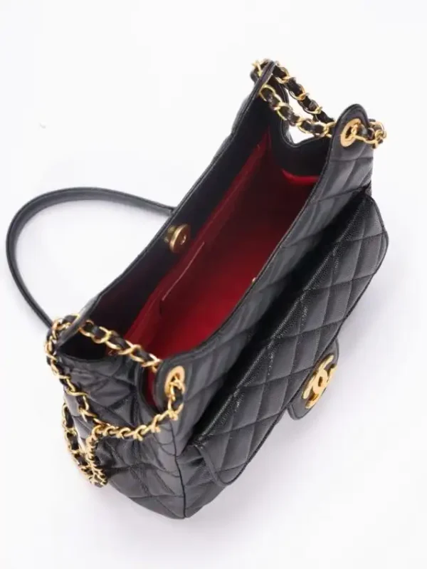 CHANEL Hobo Medium Black - Image 6