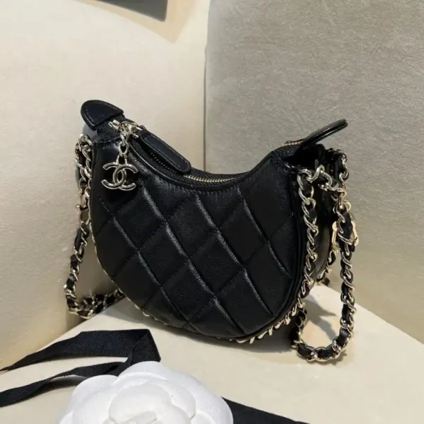 CHANEL 23P Chain Around Crescent Hobo - Image 7