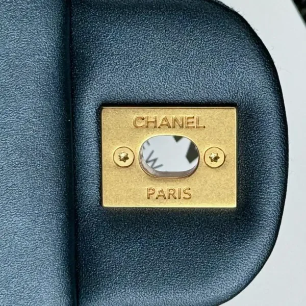 CHANEL Classic Flap 20cm Denim - Image 6