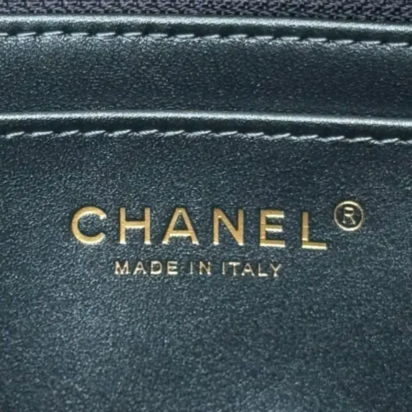 CHANEL Classic Flap 20cm Denim - Image 12