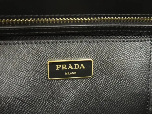 Prada  Galleria Black - Image 3