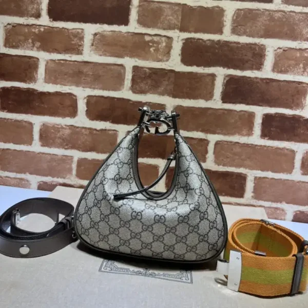 Gucci  Attache Canvas Beige - Image 10