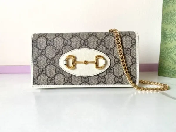 Gucci Horsbet  Chain Clutch White