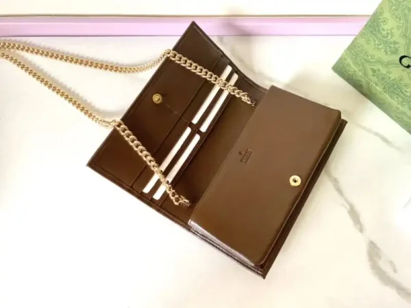 Gucci Horsbet  Chain Clutch Brown - Image 5