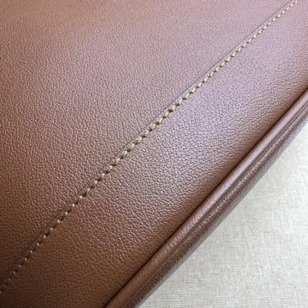 Gucci  Diana Medium Tote Bag Brown - Image 7