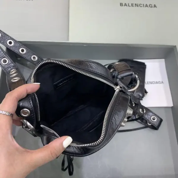 Balenciaga Cagole Crossbody - Image 6