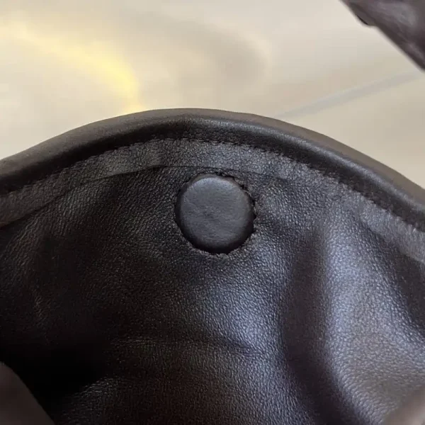 Bottega Veneta Hop Mini - Image 9
