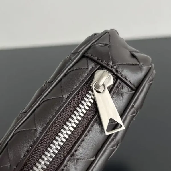 Bottega Veneta Small Clutch - Image 10