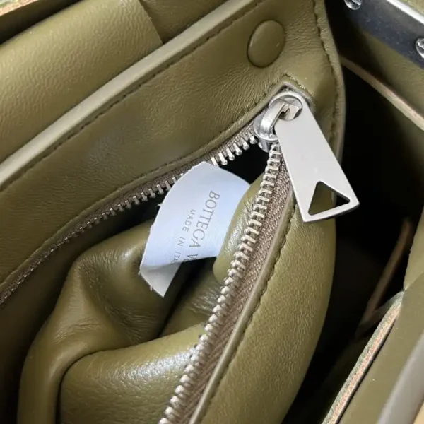 Bottega Veneta Cassette With Versatile Strap - Image 5