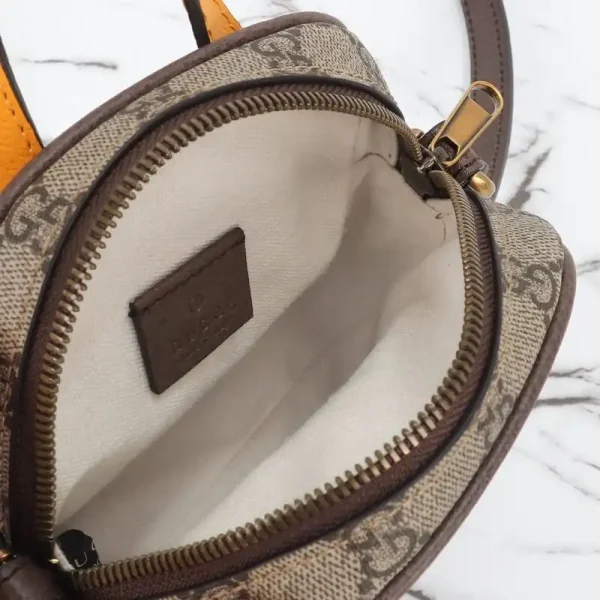 Gucci       Phone Bag - Image 6