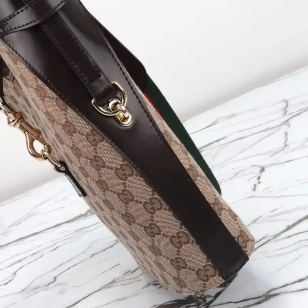 Gucci   Medium Bucket Beige - Image 5