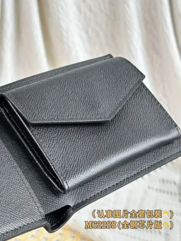 Louis Vuitton Marco Wallet Black - Image 3