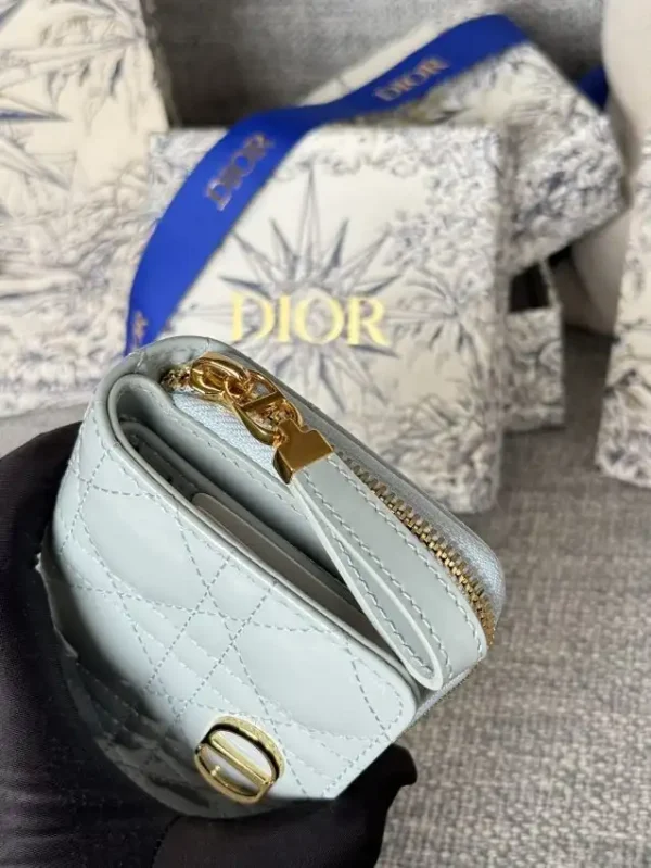 Dior Caro Patent Wallet - Image 9