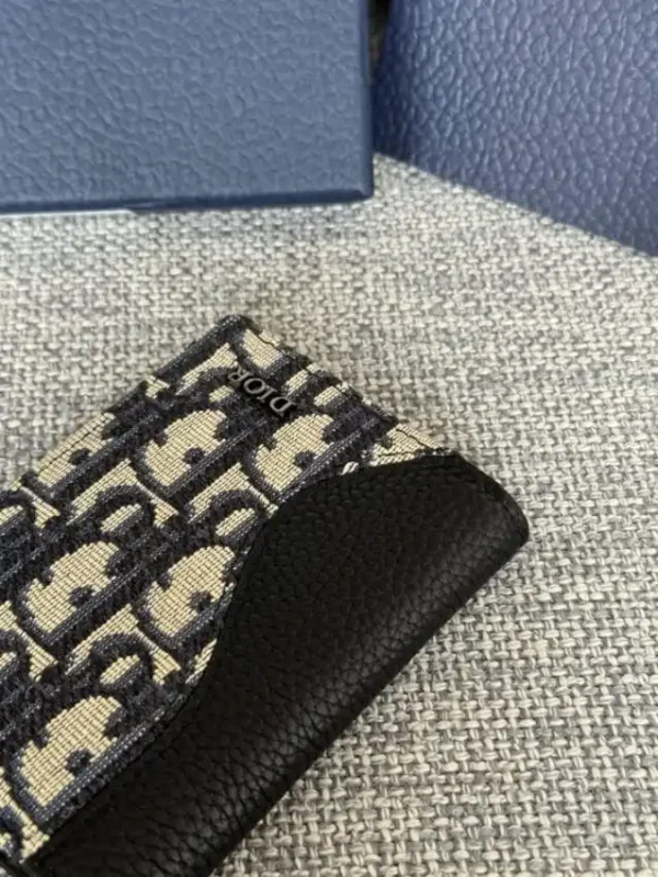 Dior Bi Fold Card Holder - Image 7
