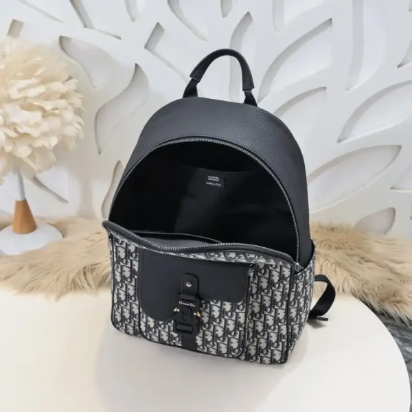 Dior Saddle Zip Backpack - Image 7