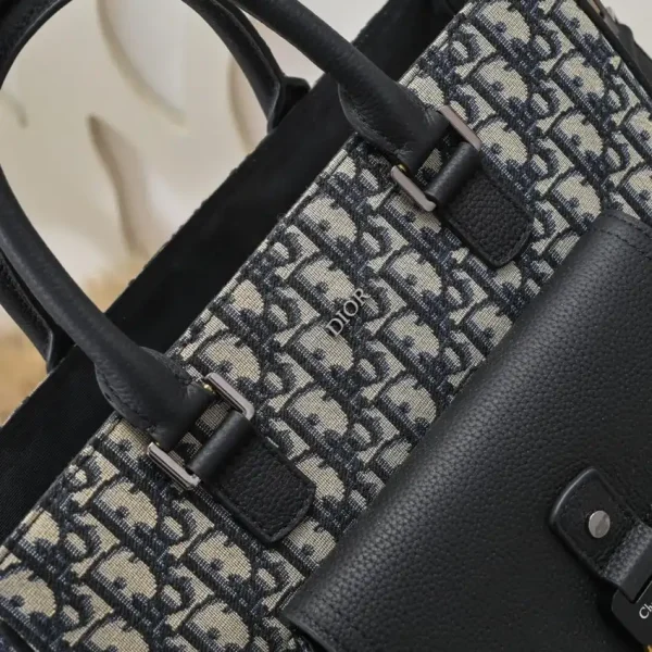 Dior Saddle Shopping Tote Oblique - Image 3