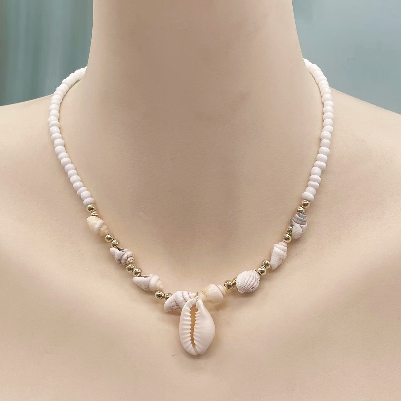 Ocean vacation style necklace female temperament wild creative bead accessories pendant neck accessories female - Image 9