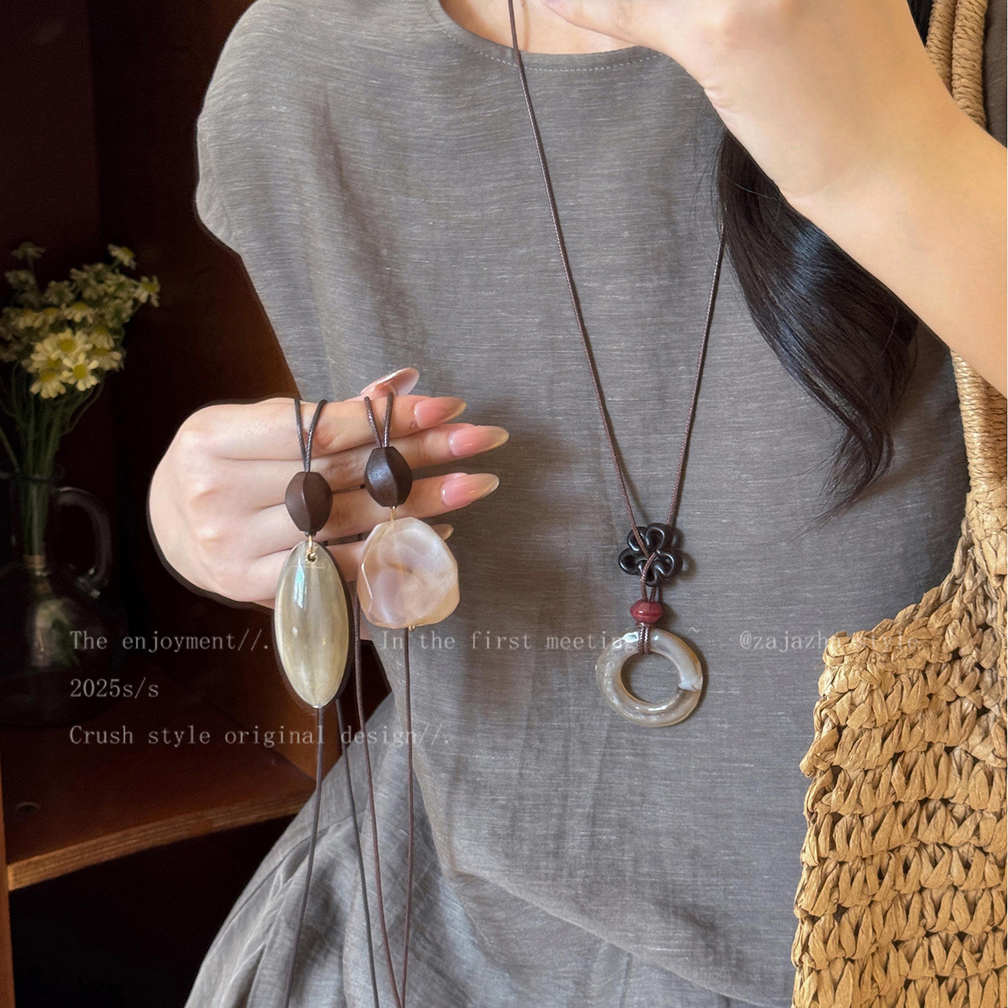 Bring your own aura ~ Maillard Brown blooming long necklace women's early autumn halter special-interest design sweater chain accessories - Image 4