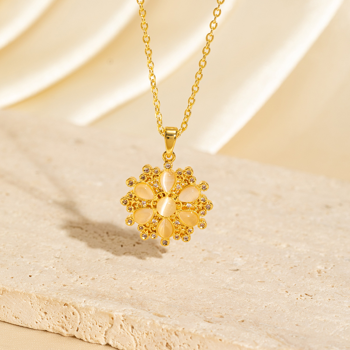 Christmas snowflake series atmosphere necklace multi-color gem diamond-embedded exquisite high-grade clavicle - Image 2