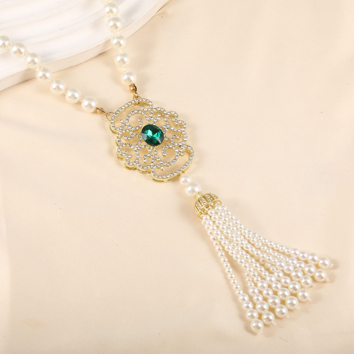 Irregular pendants sweater chain light luxury high-end simple elegant elegant autumn and winter long necklace - Image 2