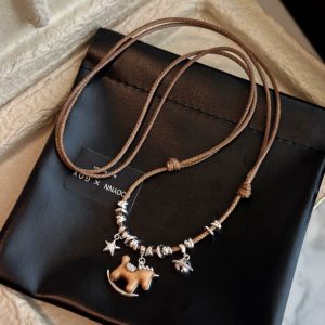Korean style leather rope pony necklace for women light luxury elegant simple High sense long autumn and winter atmosphere sense sweater chain accessories