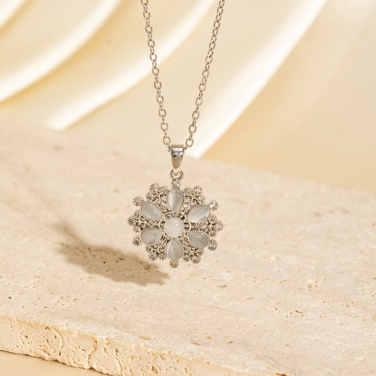 Christmas snowflake series atmosphere necklace multi-color gem diamond-embedded exquisite high-grade clavicle - Image 8