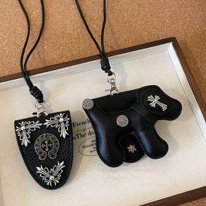 Dark leather magnetic glasses storage halter necklace female hot girl style retro long sweater chain pendant accessories