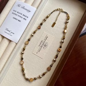 Maillard wear natural Tigereye baroque pearl beaded necklace women's accessories 2025 new clavicle necklace